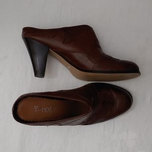 Y-Not? Women's Size 6.5 3 inch Heeled Booties